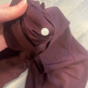 Lululemon Wunder Under 28” Cassis